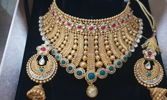 M KAUR JEWELLERS